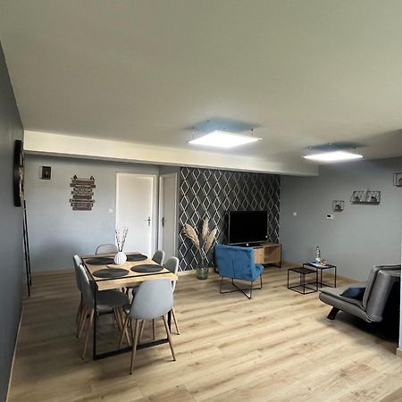 Charmant Appartement Cosy Porte De Colmar Sainte-Croix-en-Plaine ภายนอก รูปภาพ